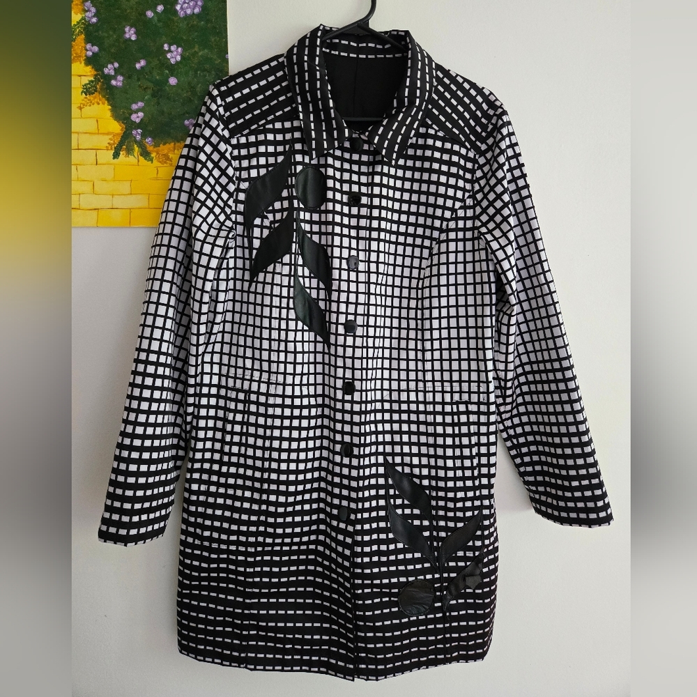 Reversible Black & White Grid Jacket with Leaf Appliqué| Size M